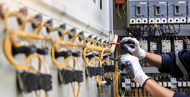 Professional Electrician technician working in Homestead, PA
